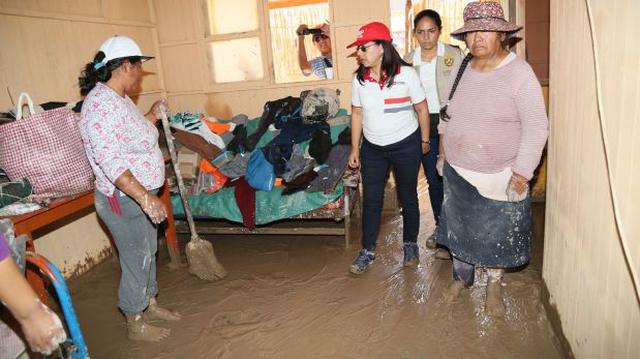 Tacna: ministra de la mujer visitó zonas dañadas por huaicos - 1