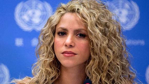 ¿Cómo reaccionó Shakira ante el primer beso de Piqué con Clara Chía? Esto dicen en España. (Foto: TIMOTHY A. CLARY / AFP)