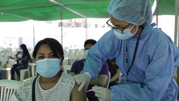 La vacunación contra el coronavirus sigue avanzando a nivel nacional. (Foto: Jessica Vicente / GEC)