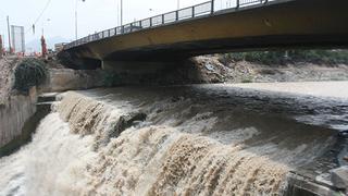 ¿Cuál es el caudal en los ríos de la región Lima?