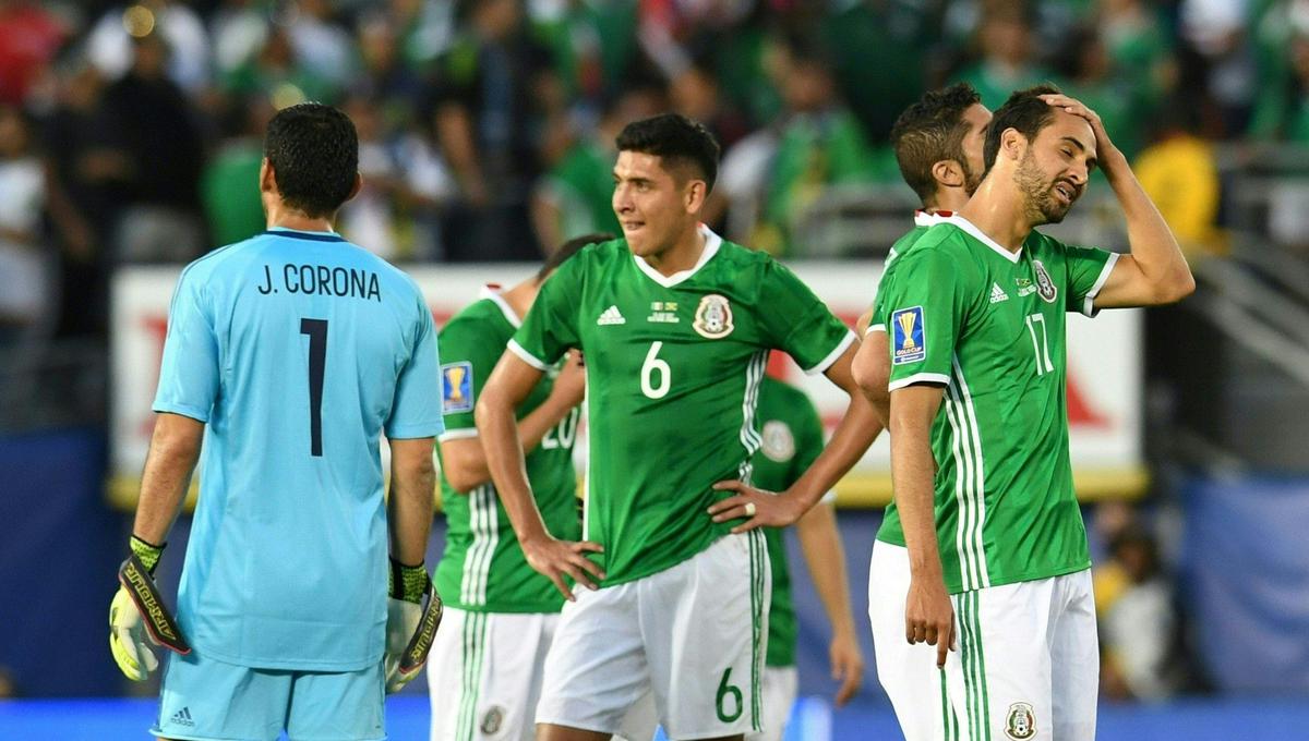 La selección mexicana dirigida por Juan Carlos Osorio decepcionó en la Copa de Oro. Los aztercas fueron eliminados por Jamaica en semifinales. (Foto: AFP)