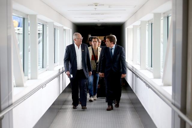 PPK arribó la tarde del jueves a Buenos Aires, donde participará en diversas actividades oficiales. (Foto: Presidencia)