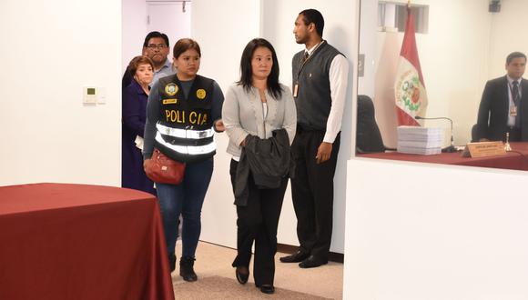 Keiko Fujimori no participó en la audiencia de ayer. Quien sí estuvo fue su esposo Mark Vito Villanella. (Foto: Poder Judicial)