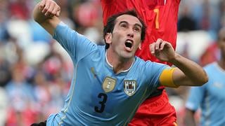 Diego Godín tras ser oficializado como jugador de Vélez Sarsfield: “Sé que puedo aportar mucho”