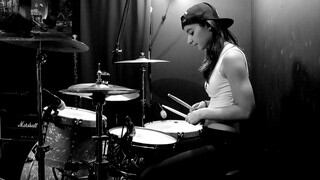 Kristina Schiano, una baterista que impacta a los usuarios de YouTube por la calidad de sus 'covers'