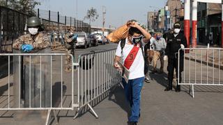 Coronavirus en Perú: comerciantes del mercado de Caquetá se instalan en los alrededores tras cierre