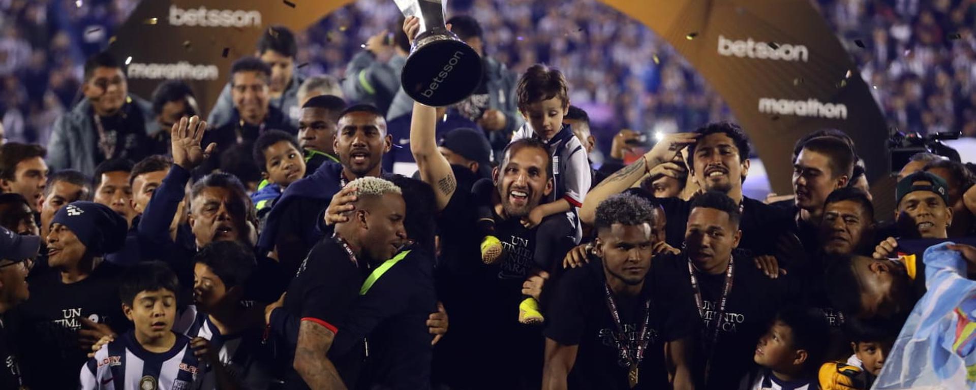 Alianza Lima, el equipo que resucitó y hoy es el bicampeón del Perú | CRÓNICA