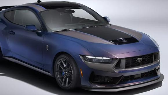 Ford Mustang Dark Horse: el deportivo que puede cambiar el color de su pintura según la luz