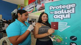Tumbes: disponen incrementar puntos de vacunación para migrantes