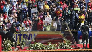 Chespirito recibió multitudinaria despedida en Estadio Azteca
