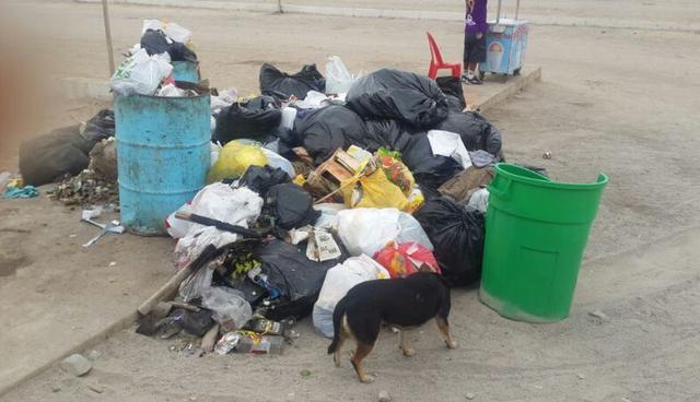 Trabajadores de limpieza luchan contra los cerros de basura en playas al sur de Lima [FOTOS] - 1