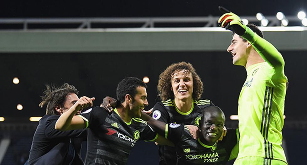 Un solitario gol de Batshuayi le dio la Premier League el Chelsea con una fecha de anticipación. (Foto: Getty Images)