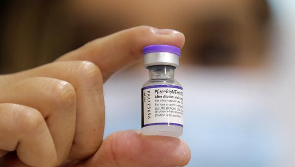 Pfizer fue la primera vacuna en recibir la aprobación de la EMA en esta pandemia, en diciembre de 2020. (Foto: Javier TORRES / AFP)