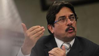 Ex ministro Enrique Cornejo inscribió su candidatura a Lima