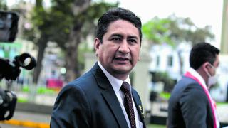 “Perú Libre nada tiene que ver en designaciones de Wilson Barrantes y Raúl Noblecilla”, asegura Vladimir Cerrón 