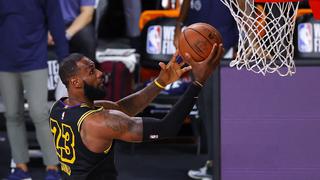 Lakers vs. Nuggets EN VIVO: LeBron James anota 20 puntos en la primera mitad con notable rendimiento - VIDEO