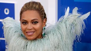 Beyoncé se disfraza como Toni Braxton por Halloween y genera revuelo enInstagram