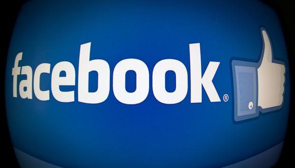 El algoritmo de Facebook está programado para destacar las publicaciones de tus amigos y familiares que más interacciones han conseguido. (Foto: AFP)