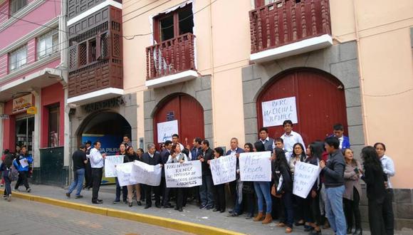 Reniec: trabajadores detienen actividades por paro nacional de 24 horas