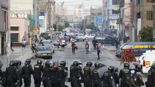Al menos dos barristas de Alianza Lima fueron hospitalizados tras enfrentamientos con la policía