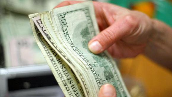 El dólar se negociaba a 20 pesos en México este martes. (Foto: AFP)