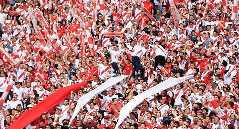 La hinchada peruana se prepara para alentar a la Selección en Barcelona y en Qatar.