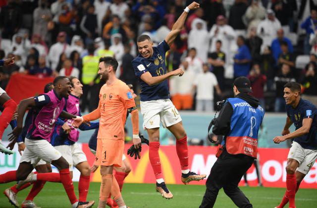La alegría de la selección de Francia tras clasificación a semifinales del Mundial. (Foto: AFP)