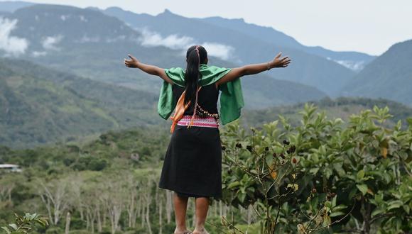 Zoraida Chindoy, indígena Inga y líder social y ambiental del resguardo Condagua, encabeza la lucha por sus tierras ancestrales.  Crédito: Natalia Pedraza Bravo