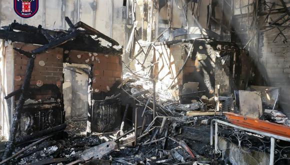 El interior quemado de una discoteca donde un incendio mató al menos a trece personas en Murcia, el 1 de octubre de 2023. (AFP).