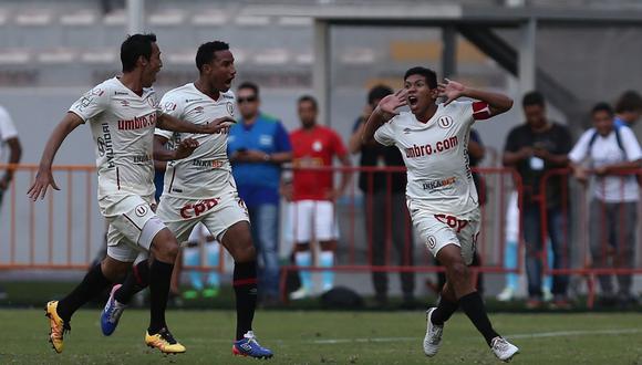 La 'U' se impone 1-0 a Cristal con gol de Edison Flores en el Apertura 2016.