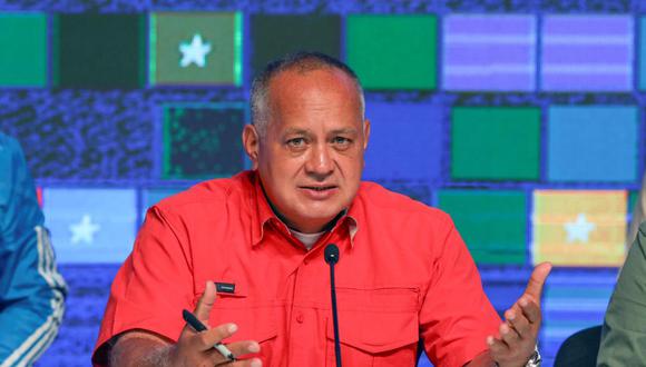 El primer vicepresidente del Partido Socialista Unido de Venezuela (PSUV), Diosdado Cabello, negó este martes la existencia de las protestas en Cuba y aseguró que lo que se informa a través de redes sociales es parte de “un hecho mediático”. (Foto: Reuters)