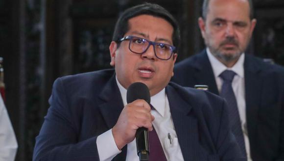 Ministro de Economía y Finanzas, Alex Contreras.