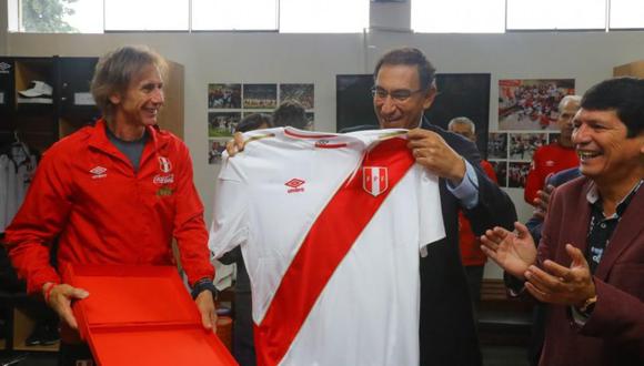 El presidente Martín Vizcarra destacó la labor en equipo de la selección peruana tras superar la semifinal ante Chile. (Foto referencial: Difusión)