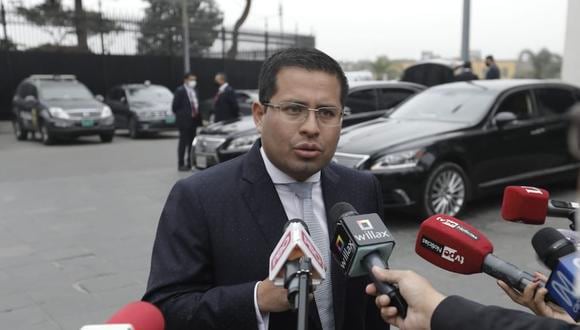 Benji Espinoza rechazó que el autor de la demanda de amparo sea abogado de Pedro Castillo. (Foto: GEC)