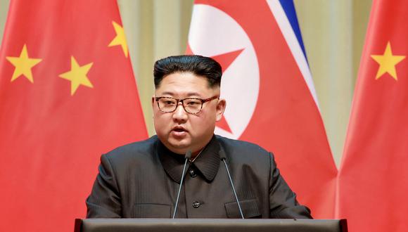 En sus dos viajes anteriores, la prensa oficial china había esperado a que Kim Jong Un regresara a Corea del Norte para hablar de su visita. (AFP)