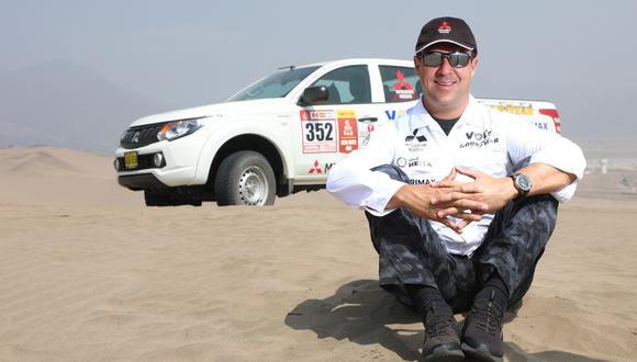 Francisco León es uno de los fundadores del equipo Alta Ruta 4x4 que  apunta en el Dakar a ganar la categoría T1S luego de que en el 2015 lograran ser los primeros en la T3.1.