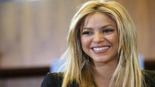 Shakira reapareció en público un mes después de convertirse en madre