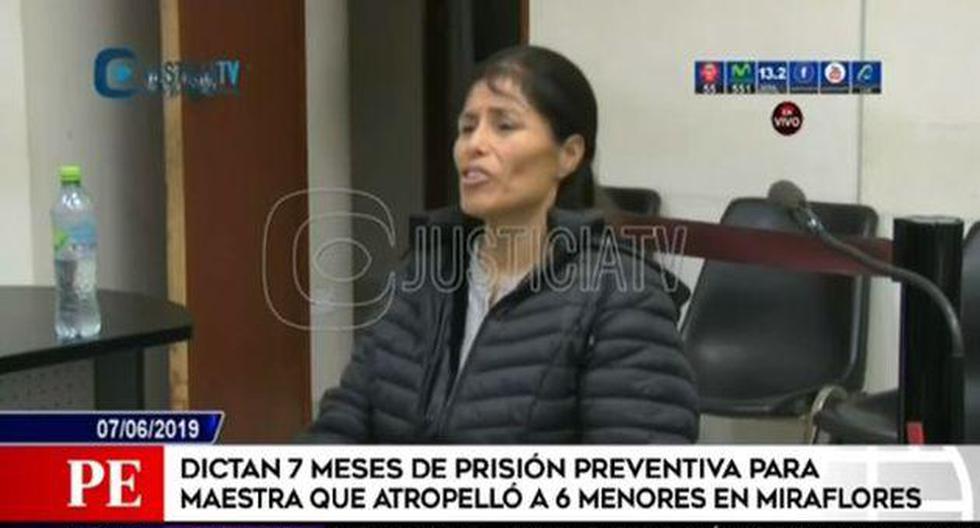Poder Judicial ordenan prisión preventiva contra profesora Leonor Soledad Velásquez Gonzales que atropelló a seis menores. (Captura: América Noticias)