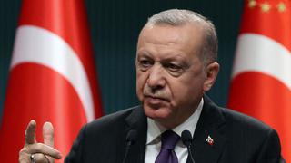 Erdogan acusa a Estados Unidos de apoyar a “los terroristas” tras ejecución de turcos en Irak