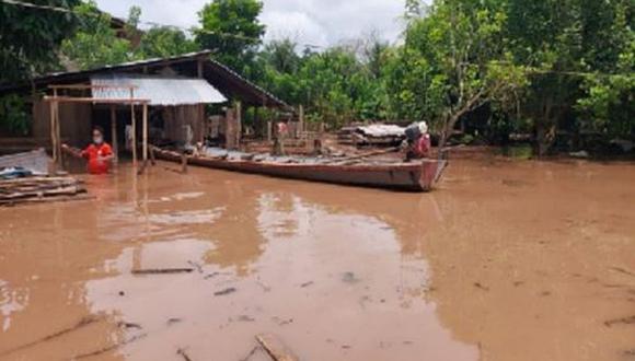El desborde del río Pachitea ocasionó la inundación de varios hogares en Huánuco, por lo que las autoridades coordinan la entrega de ayuda humanitaria para los pobladores afectados. (Foto: Andina)