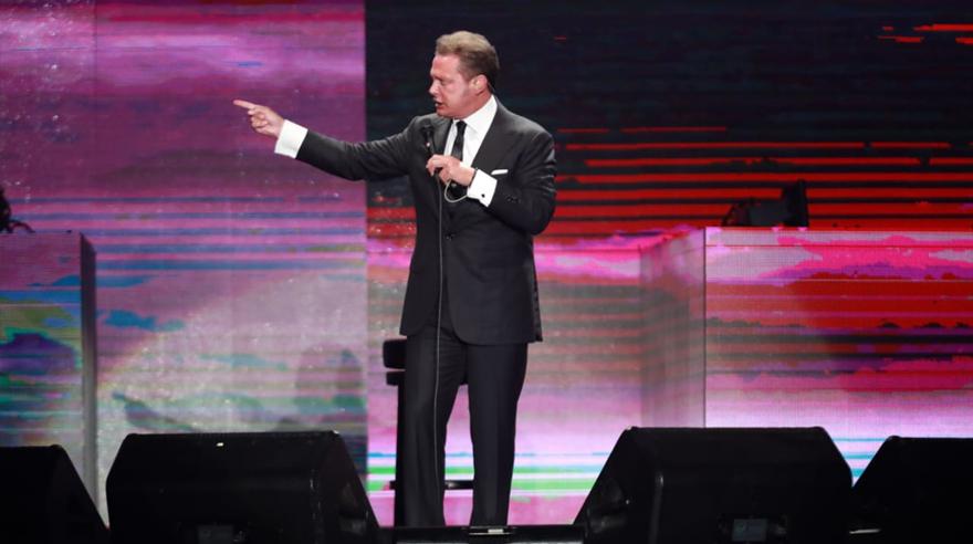 Luis Miguel durante su concierto en Lima. (Foto: Lino Chipana/ El Comercio)