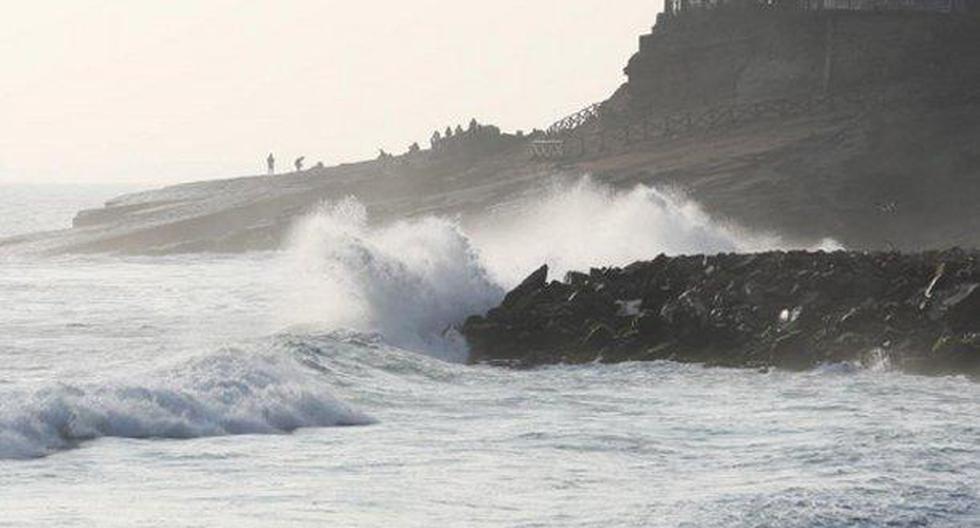 La Dirección de Hidrografía y Navegación de la Marina de Guerra informó que se espera la ocurrencia de oleajes ligeros desde la madrugada de este domingo. (Fuente: Andina)