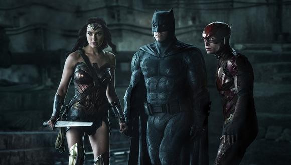 Gal Gadot, Ben Affleck y Ezra Miller en escena de "Justice League" ("La liga de la justicia"). (Foto: AP)