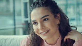 Quién es Burcu Selimer, el personaje de Ebru Şahin en la telenovela turca “Nuestro amor eterno”