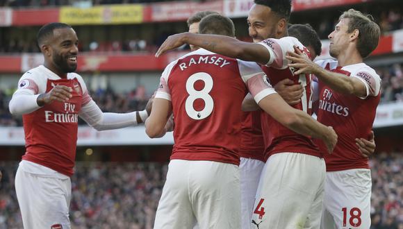 Arsenal está hallando su mejor versión como equipo de la mano de Unai Emery. Los 'gunners' superaron a su rival de turno, con goles de Aubameyang y Lacazette. (Foto: AP)