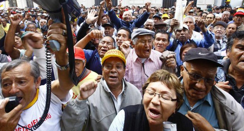 Presentan denuncia ante Ministerio Público contra dirigentes fonavistas. (Foto: Andina)