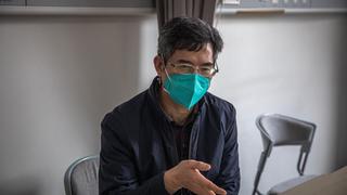 Médico de Wuhan cuenta que el coronavirus se frenó con mascarillas, test y cuarentenas