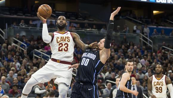 LeBron James fue la figura de los Cavaliers con 33 puntos, 10 rebotes y 9 asistencias. Aunque en el último cuarto Orlando Magic los puso en aprietos. (Foto: AP)