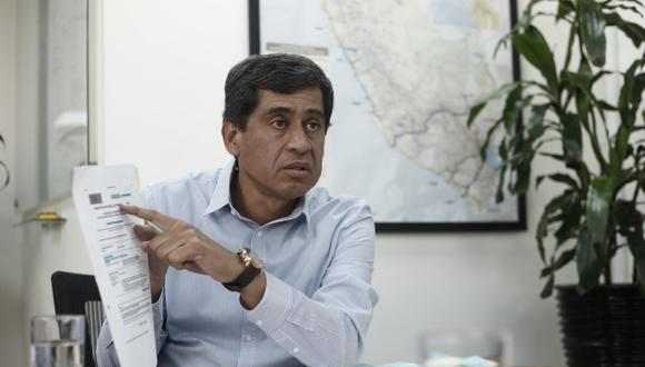 Ministro Carlos Lozada se pronunció tras críticas por parte del alcalde de Lima por el subsidio a transportistas. (Foto: Leandro Britto)