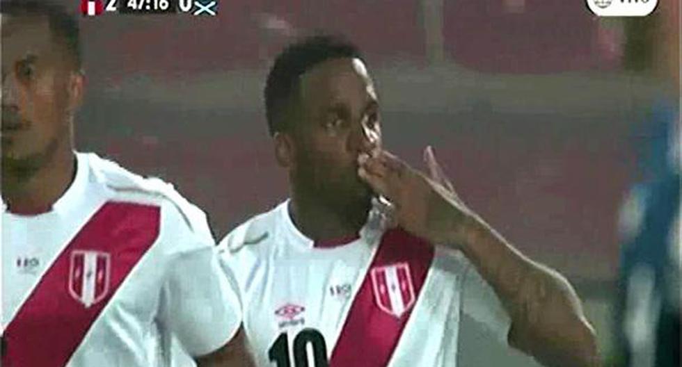 Jefferson Farfán y su gol que es el segundo en el Perú vs Escocia. (Video: América TV - YouTube)